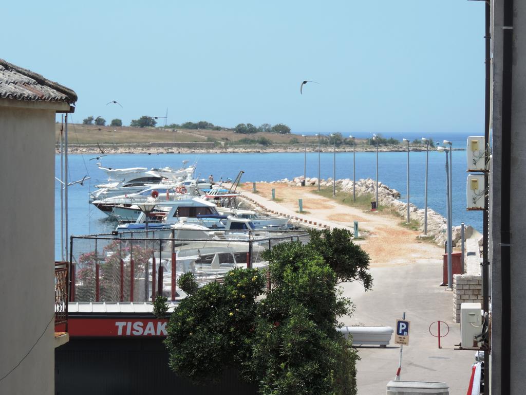 Apartment Vidas Novalja Rom bilde
