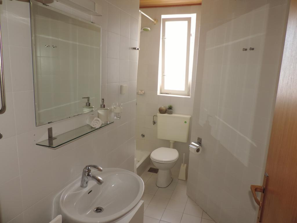 Apartment Vidas Novalja Eksteriør bilde