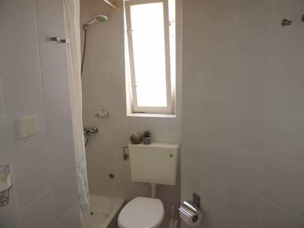 Apartment Vidas Novalja Eksteriør bilde