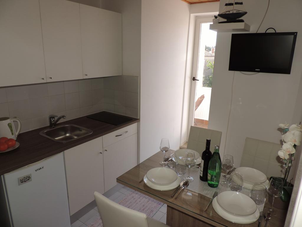 Apartment Vidas Novalja Eksteriør bilde